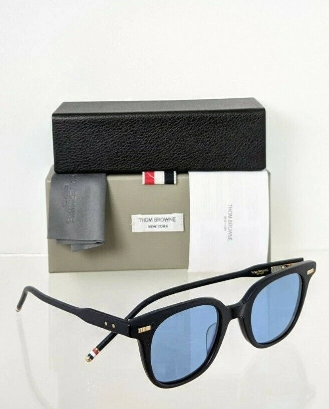 Brand New Authentic Thom Browne Sunglasses TBS 405-C-T Navy TB405 Navy Frame