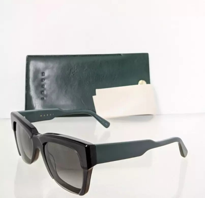 Brand New Authentic Marni Sunglasses ME 638S 021 638 54mm Frame