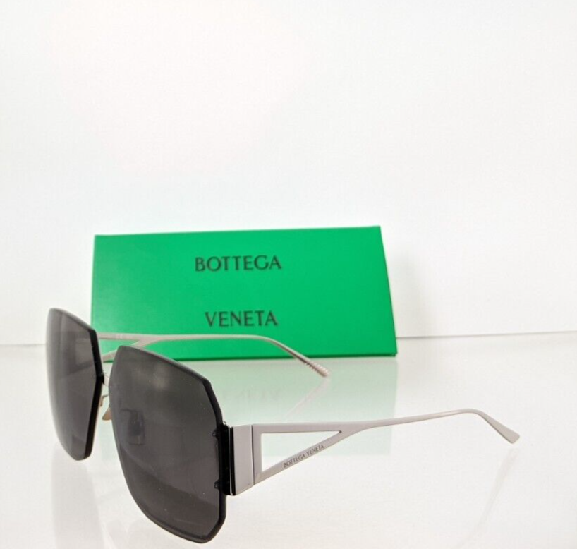 Brand New Authentic Bottega Veneta Sunglasses BV 1085 001 65mm Frame