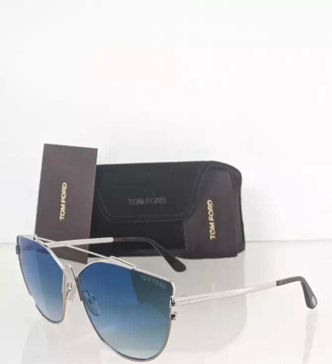 Brand New Authentic Tom Ford Sunglasses FT TF 563 18X Jacquelyn 02 TF 0563 64mm