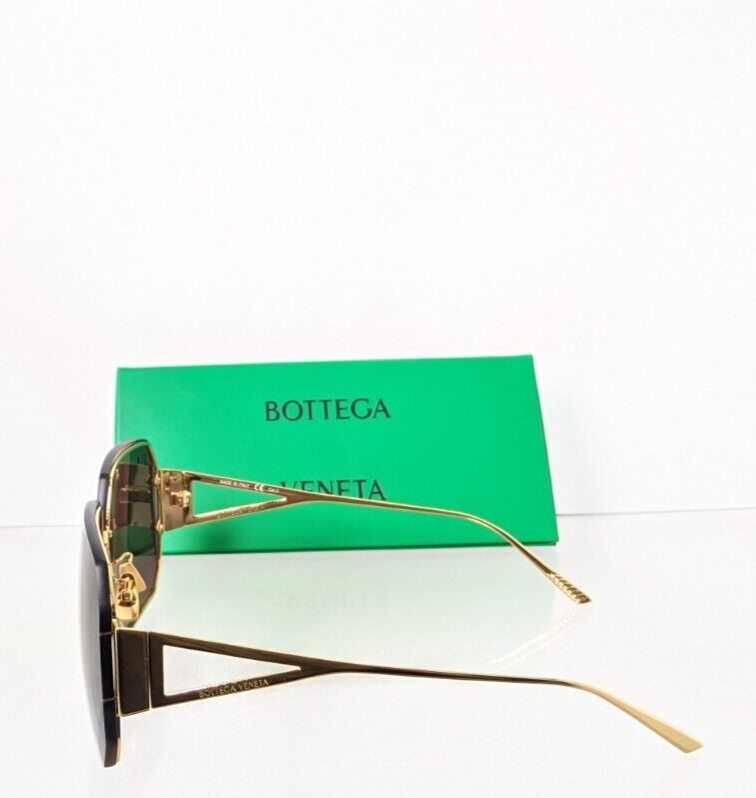 Brand New Authentic Bottega Veneta Sunglasses BV 1065 002 67mm Frame