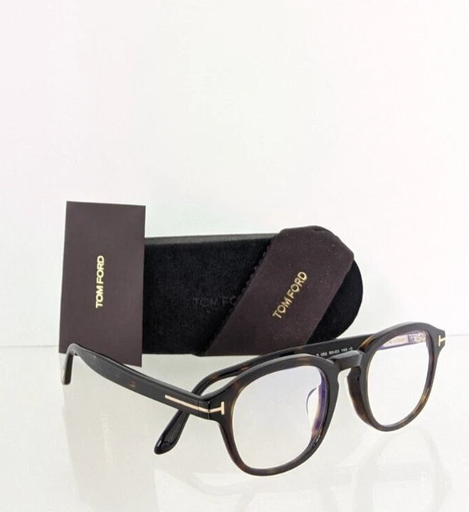 Brand New Authentic Tom Ford TF 5698 Eyeglasses 5698 -B 052 FT 50mm Frame