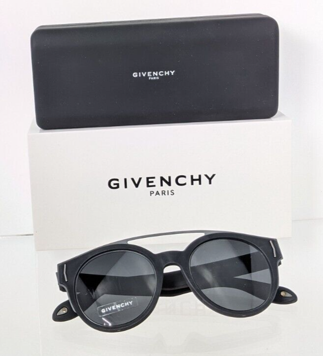 Brand New Authentic GIVENCHY GV 7017/S Sunglasses VETE5 7017 Frame