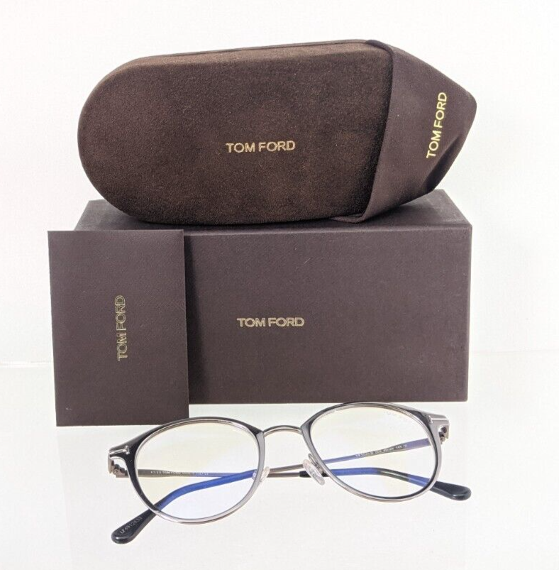 Brand New Authentic Tom Ford TF 5528 Eyeglasses 009 Frame FT 5528 49mm Frame