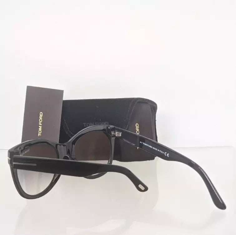 Brand New Authentic Tom Ford Sunglasses FT TF 870 01B Wallace TF 0870 54mm