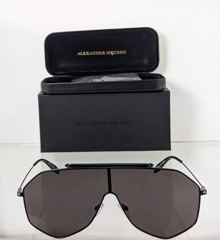 Brand New Authentic Alexander McQueen Sunglasses MQ 0138 Black 001 99mm Frame