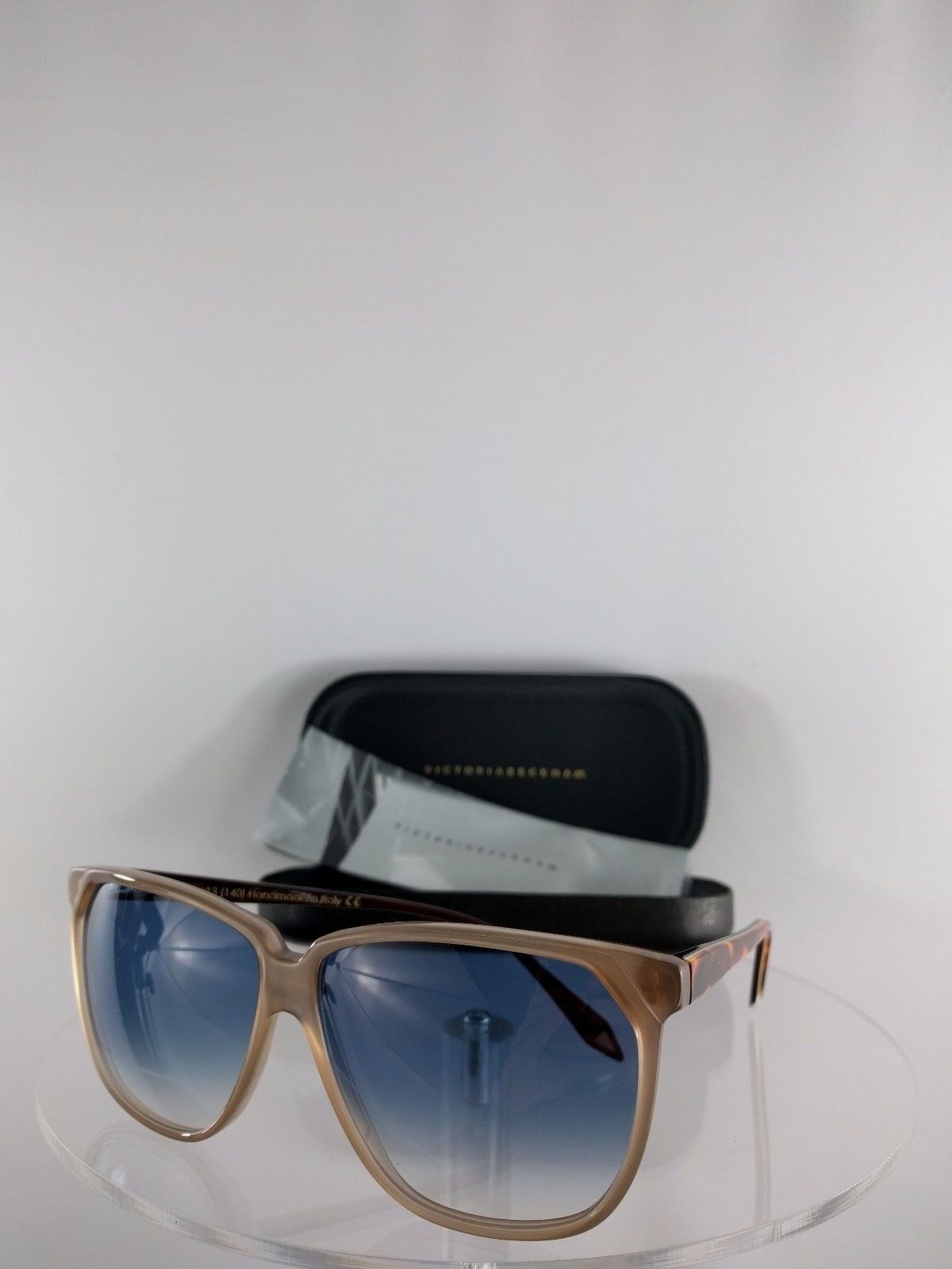 Brand New Authentic Victoria Beckham Sunglasses VBS46 0262 Tortoise Beige Frame