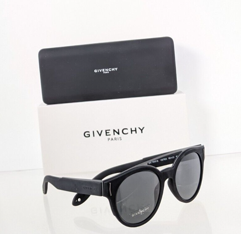 Brand New Authentic GIVENCHY GV 7017/S Sunglasses VETE5 7017 Frame