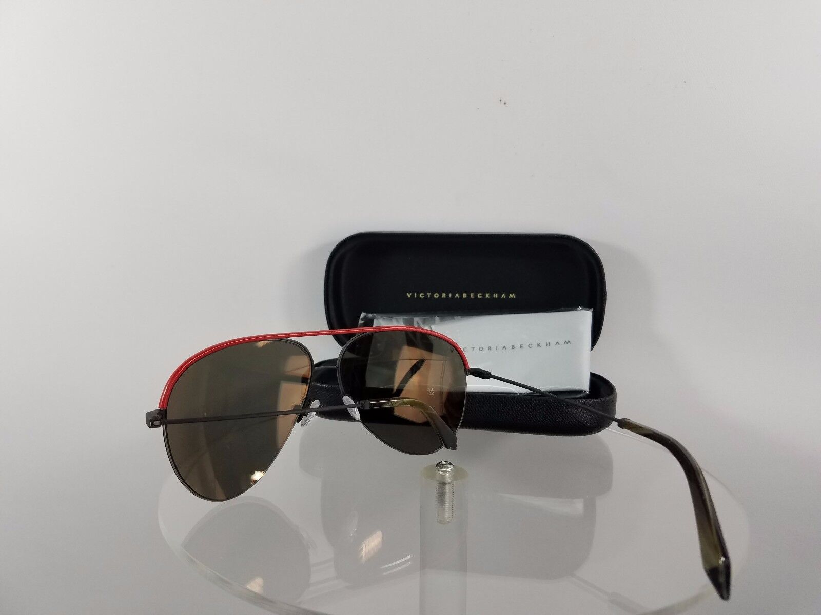 Brand New Authentic Victoria Beckham Sunglasses VBS90 C14 Leather Black Tomato