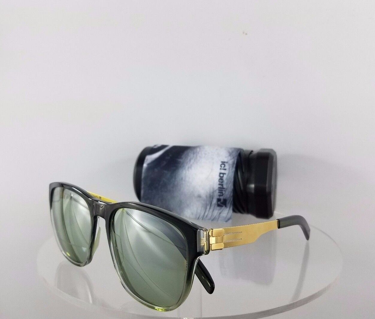 Brand New Authentic ic! Berlin Sunglasses Janina f.Matt Gold Green Frame