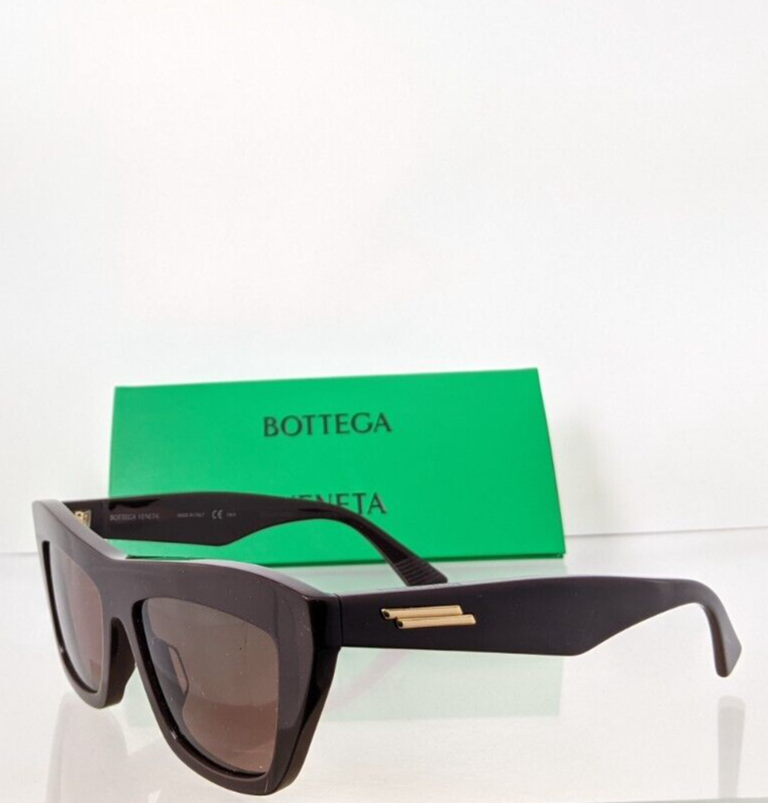 Brand New Authentic Bottega Veneta Sunglasses BV 1121 004 55mm Frame