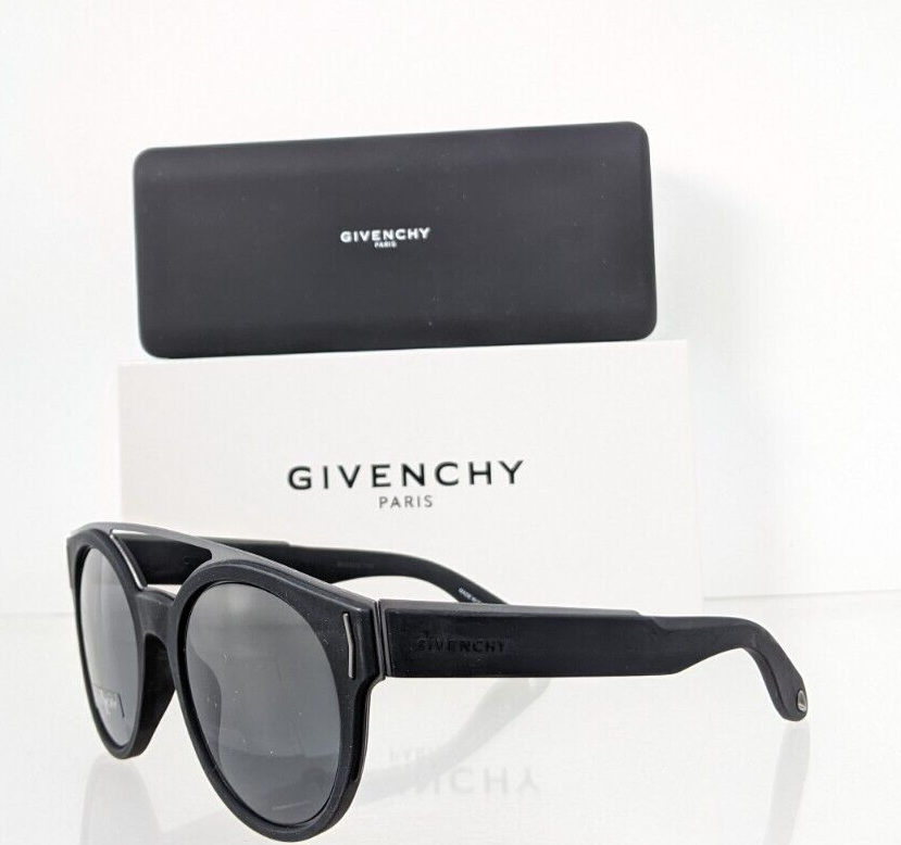 Brand New Authentic GIVENCHY GV 7017/S Sunglasses VETE5 7017 Frame