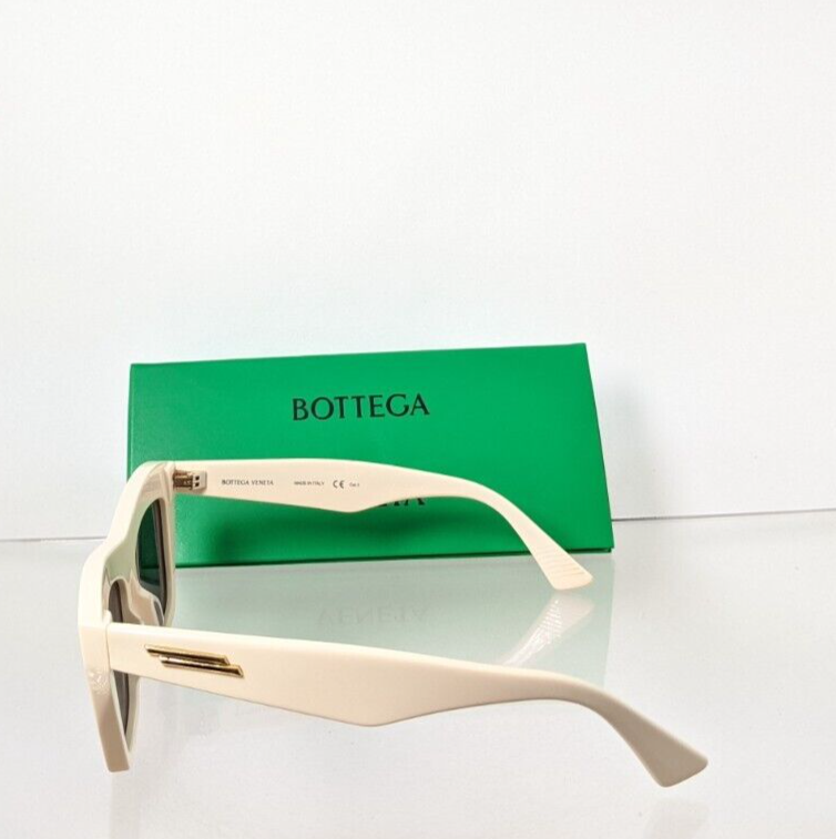 Brand New Authentic Bottega Veneta Sunglasses BV 1121 003 55mm Frame