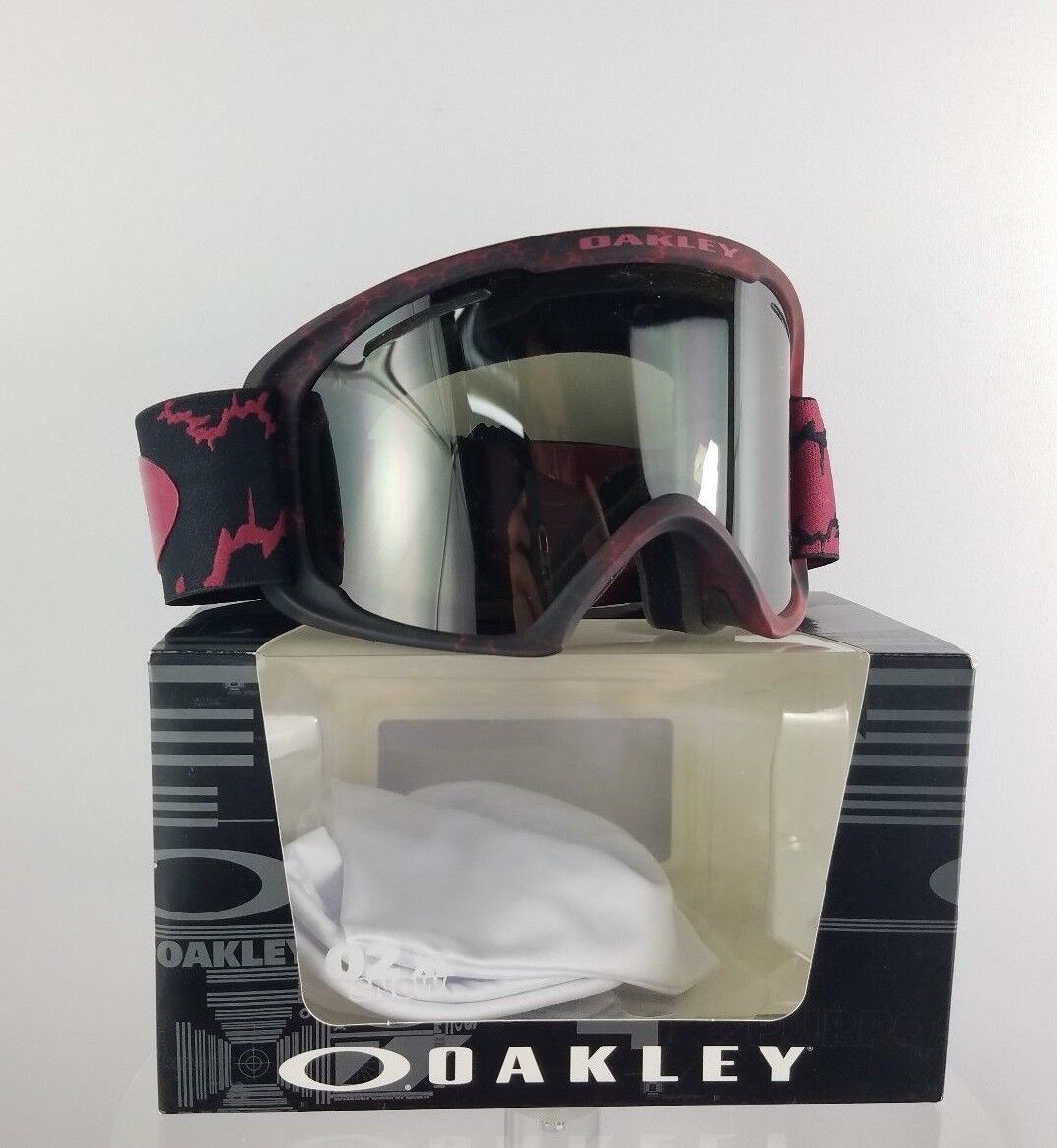 Brand New Authentic Oakley OO7045-29 Snow Goggles 02 XL Chemist Fired Brick