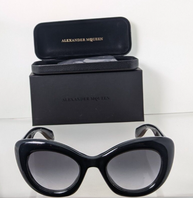 Brand New Authentic Alexander McQueen Sunglasses AM 0403 Black 001 52mm Frame