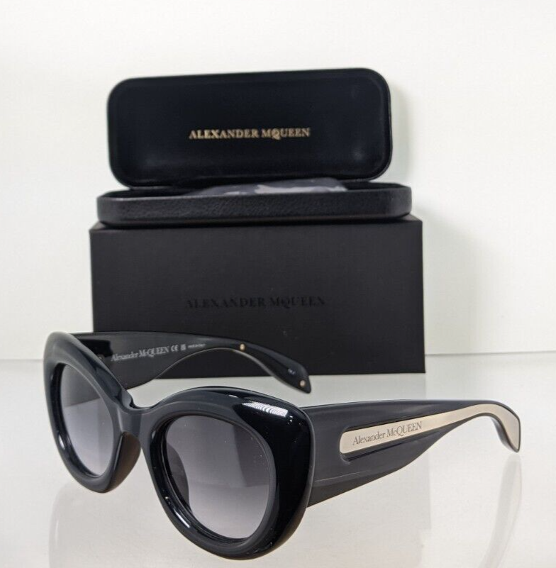 Brand New Authentic Alexander McQueen Sunglasses AM 0403 Black 001 52mm Frame