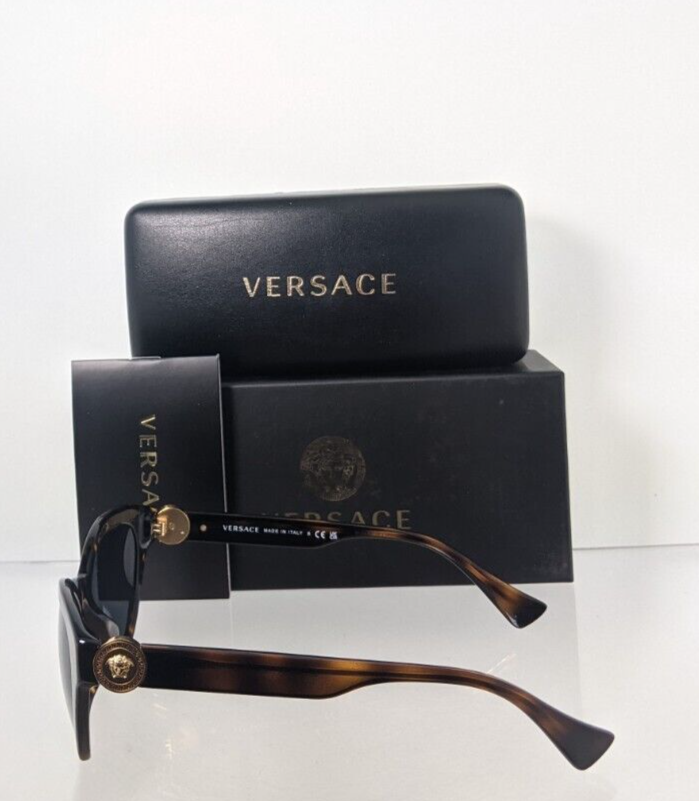 Brand New Authentic Versace Sunglasses Mod. 4435 108/87 VE4435 52mm Frame