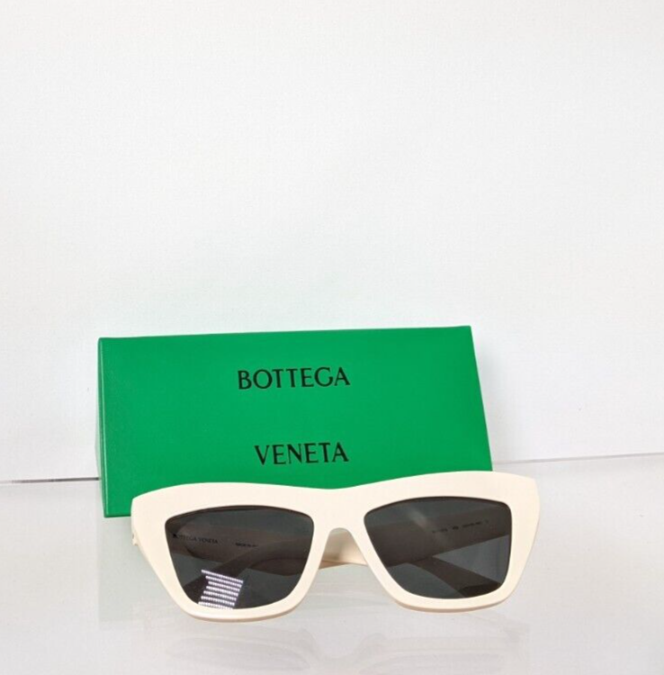 Brand New Authentic Bottega Veneta Sunglasses BV 1121 003 55mm Frame