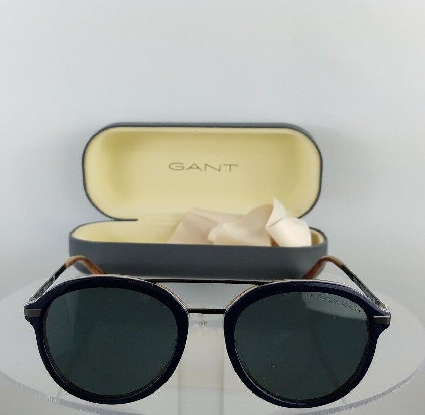 Brand New Authentic GANT Sunglasses GA7100 91D Navy Silver Frame 7100 Polarized