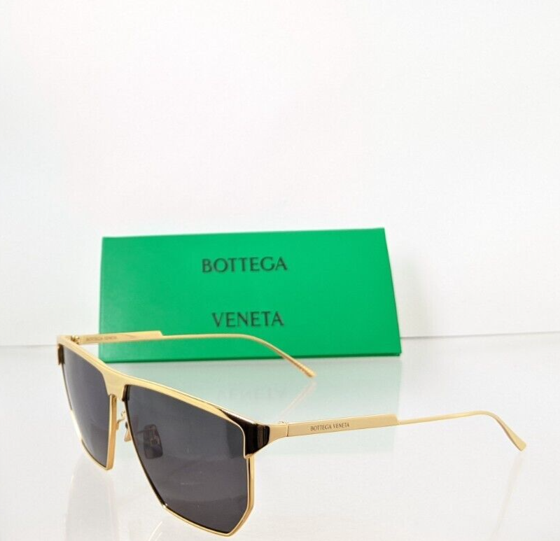 Brand New Authentic Bottega Veneta Sunglasses BV 1069 001 62mm Frame