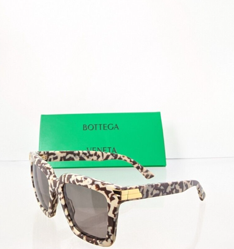 Brand New Authentic Bottega Veneta Sunglasses BV 1005 006 53mm Frame