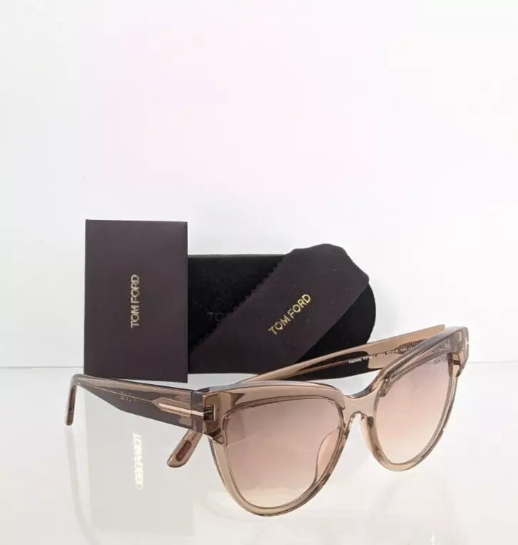 Brand New Authentic Tom Ford Sunglasses FT TF 941 45G Nadine TF0941 57mm