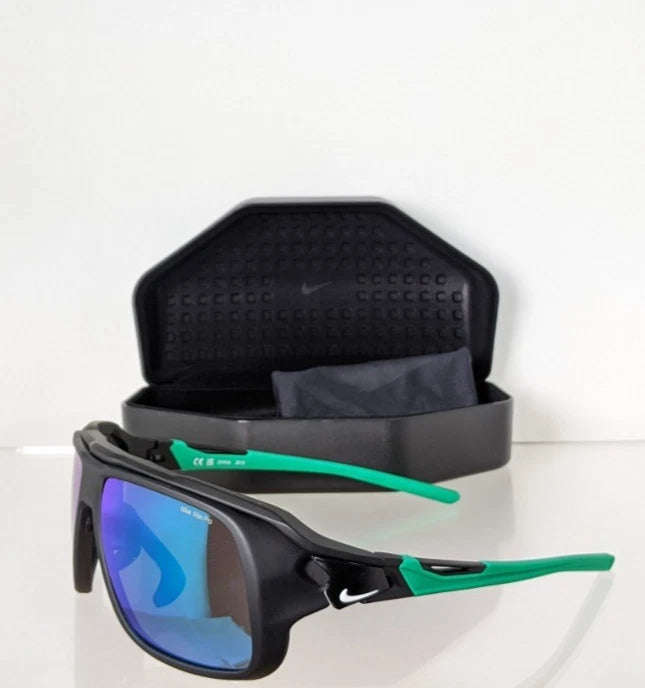 New Authentic NIKE FLYFREE SOAR Sunglasses EV24001 001 59mm Frame