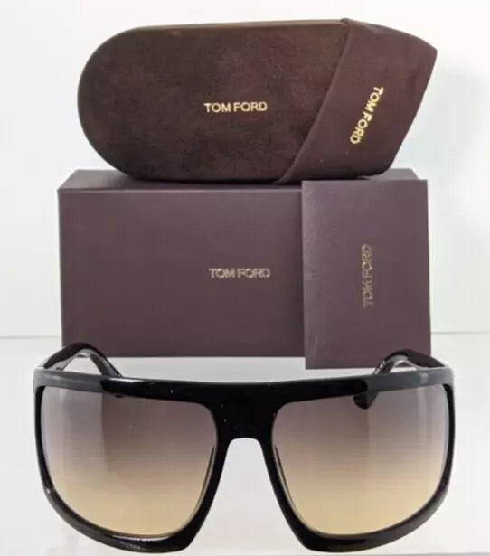 Brand New Authentic Tom Ford Sunglasses FT TF 1066 01B Clint 02 TF1066 68mm