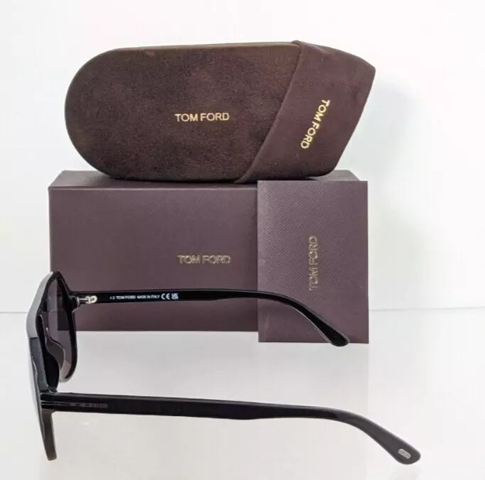 Brand New Authentic Tom Ford Sunglasses FT TF 934 01A Hayes TF0934 59mm