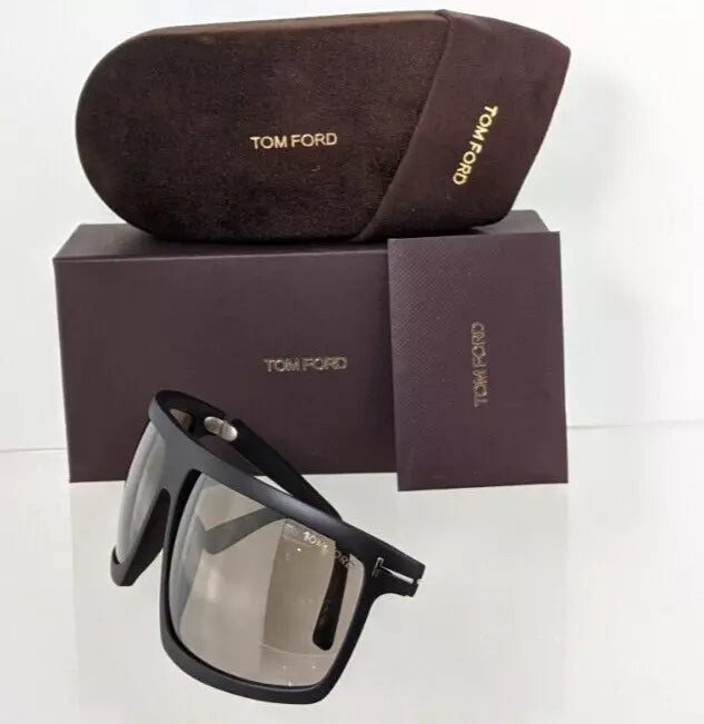 Brand New Authentic Tom Ford Sunglasses FT TF 1066 02L Clint 02 TF1066 68mm