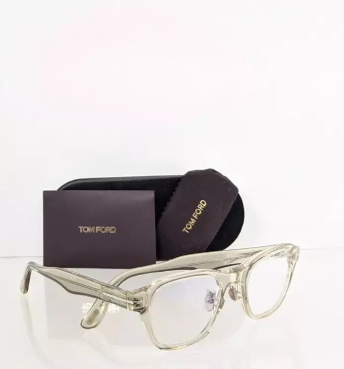 Brand New Authentic Tom Ford TF 5782 D-B Eyeglasses 5782 093 FT 49mm Frame