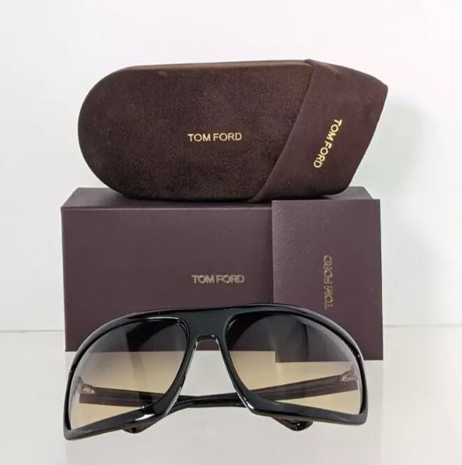 Brand New Authentic Tom Ford Sunglasses FT TF 1066 01B Clint 02 TF1066 68mm