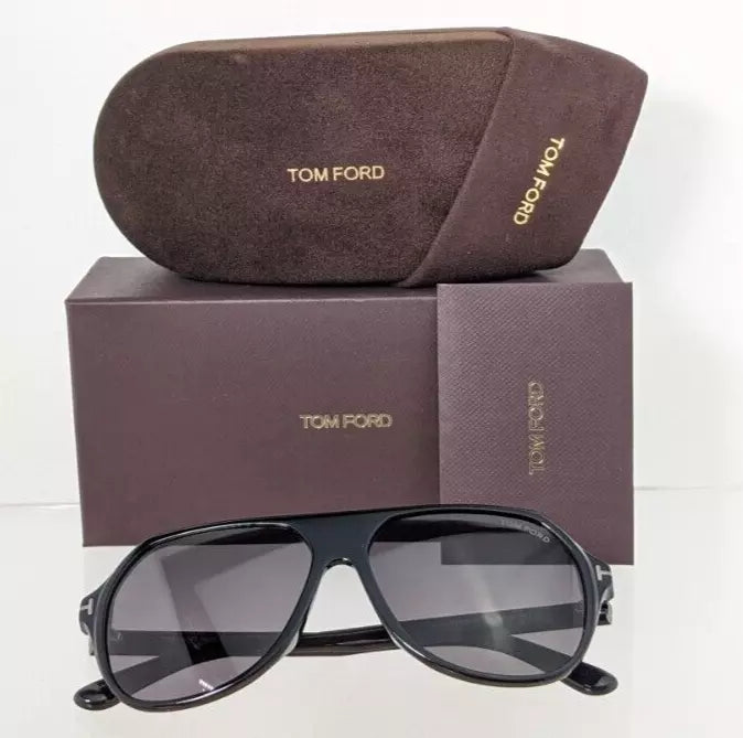 Brand New Authentic Tom Ford Sunglasses FT TF 934 01A Hayes TF0934 59mm