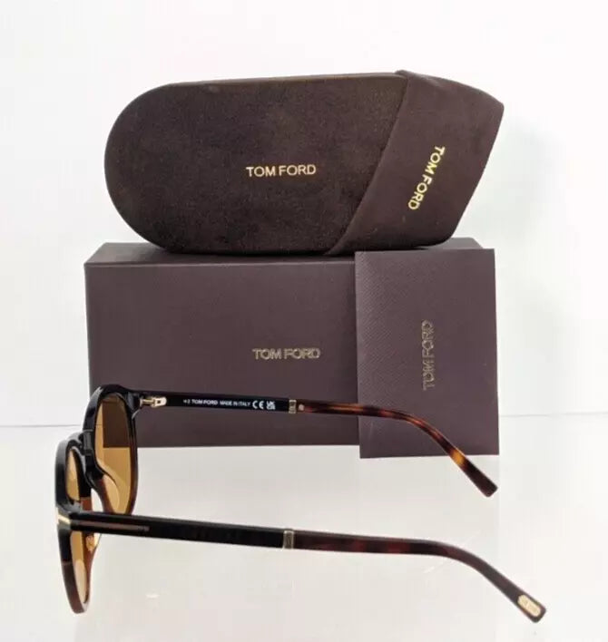 Brand New Authentic Tom Ford Sunglasses FT TF 1021 56E Elton TF1021 51mm