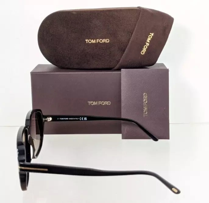 Brand New Authentic Tom Ford Sunglasses FT TF 1024 01B Anton TF1024 59mm