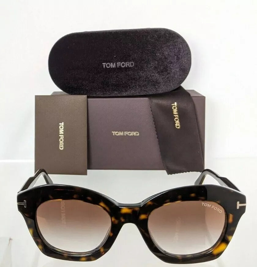 Brand New Authentic Tom Ford Sunglasses FT TF 0689 52F Bardot-02 TF689 53mm