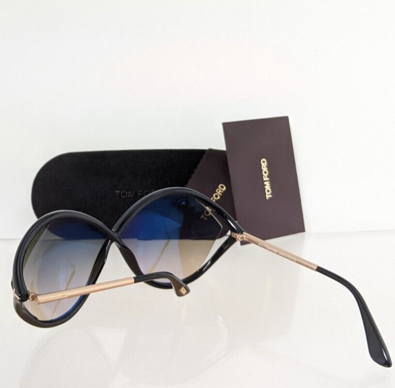 Brand New Authentic Tom Ford Sunglasses 0528 Jake FT TF528 01B 70mm Frame