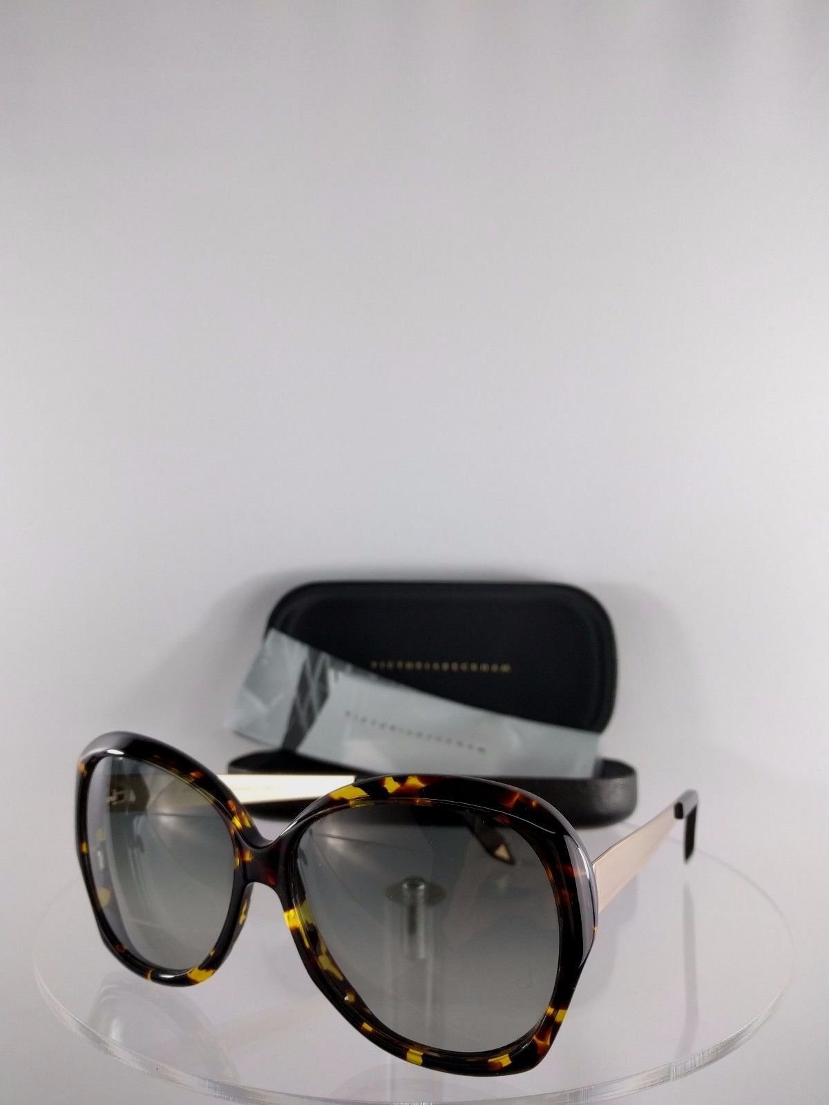 Brand New Authentic Victoria Beckham Sunglasses VBS4 C11 Gold Tortoise Frame