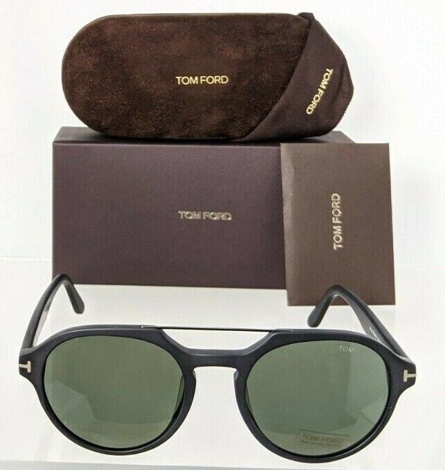 Brand New Authentic Tom Ford Sunglasses Stan FT TF696 02N Frame TF 0696-F