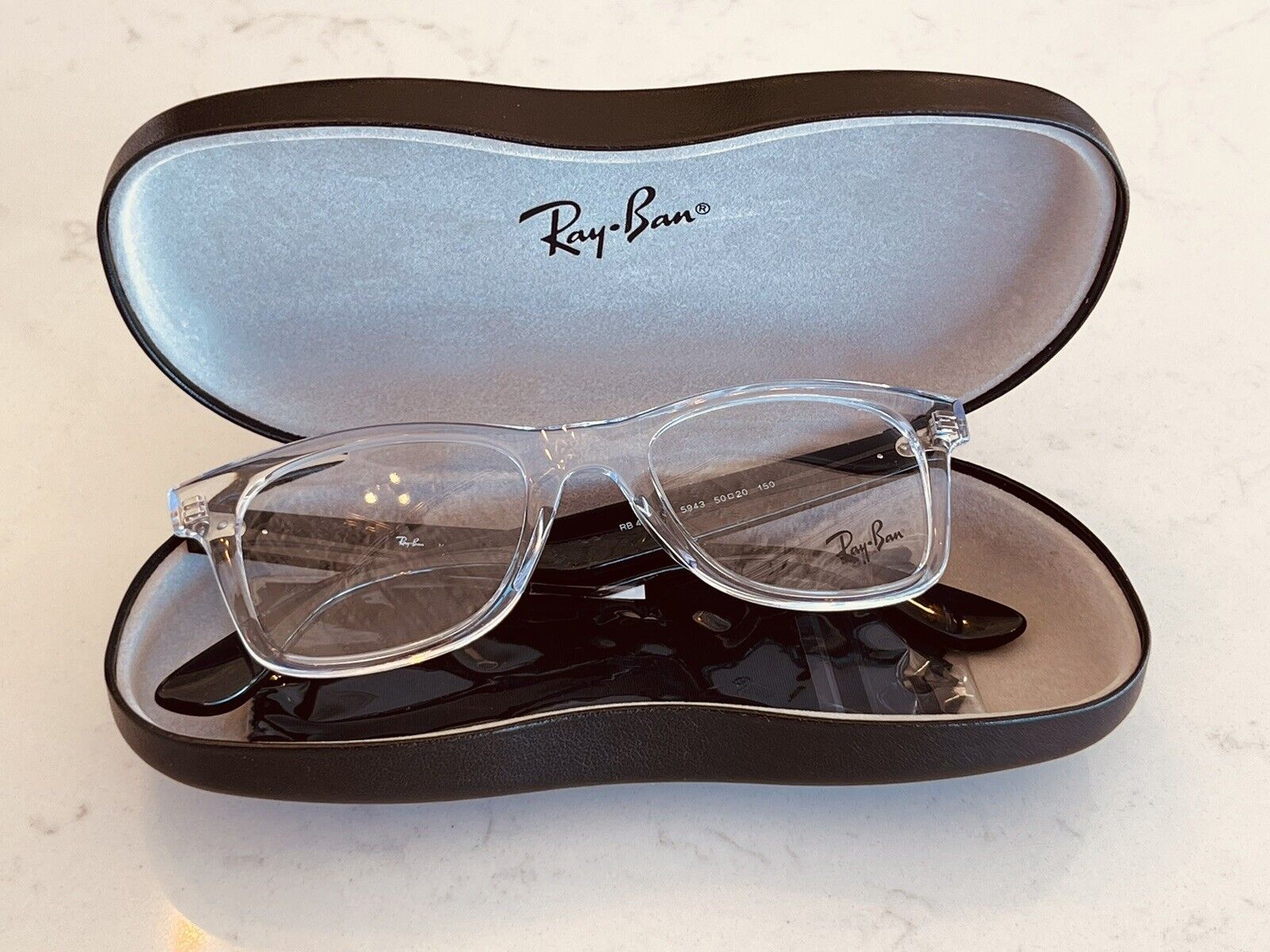 Brand New Authentic Ray Ban Eyeglasses RB 4640 5943 52mm RB 4640 Black Clear