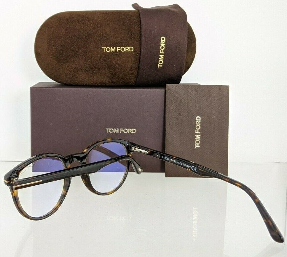 Brand New Authentic Tom Ford TF 5556 Eyeglasses 052 Frame FT 5556-B 51mm Frame
