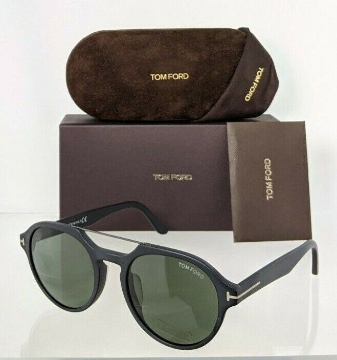 Brand New Authentic Tom Ford Sunglasses Stan FT TF696 02N Frame TF 0696-F