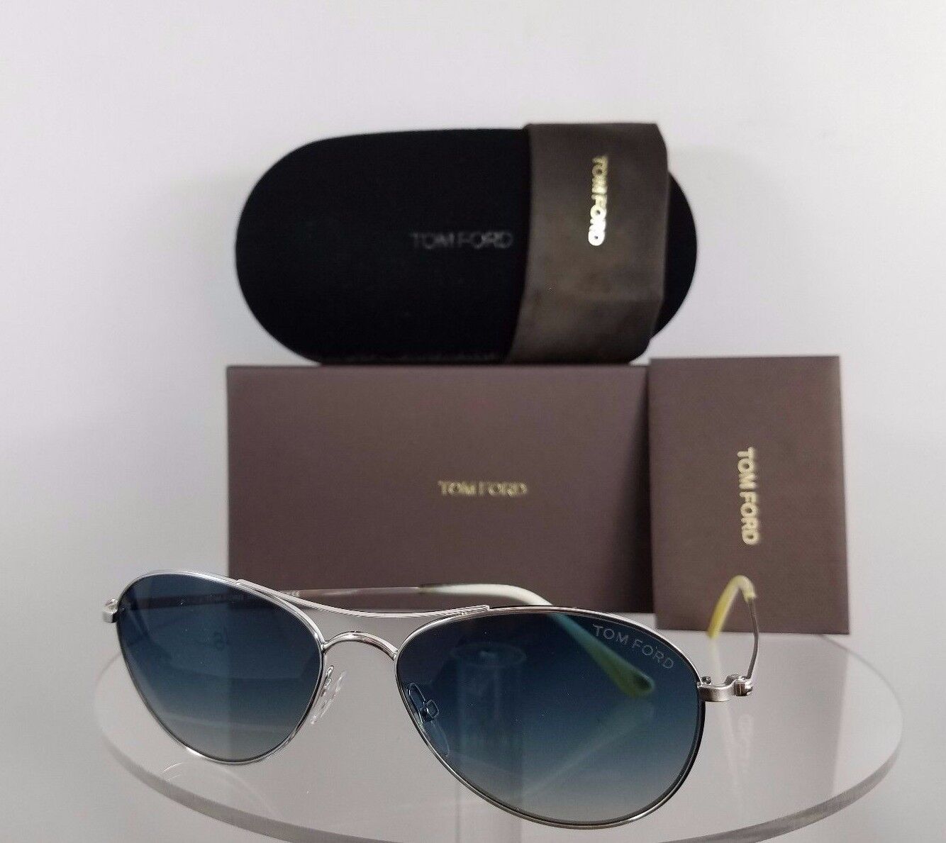 Brand New Authentic Tom Ford Sunglasses TF 495 Oliver 18W 56mm Frame TF495