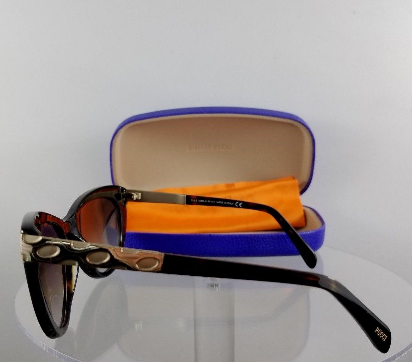 4Brand New Authentic Emilio Pucci Sunglasses EP17 01B Black Gold Frame EP 17