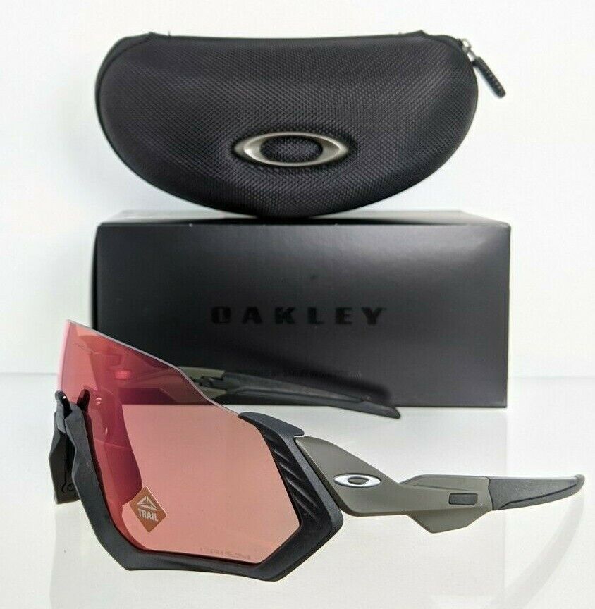 Brand New Authentic Oakley Sunglasses OO9401 1737 FLIGHT JACKET Frame 9401-1737