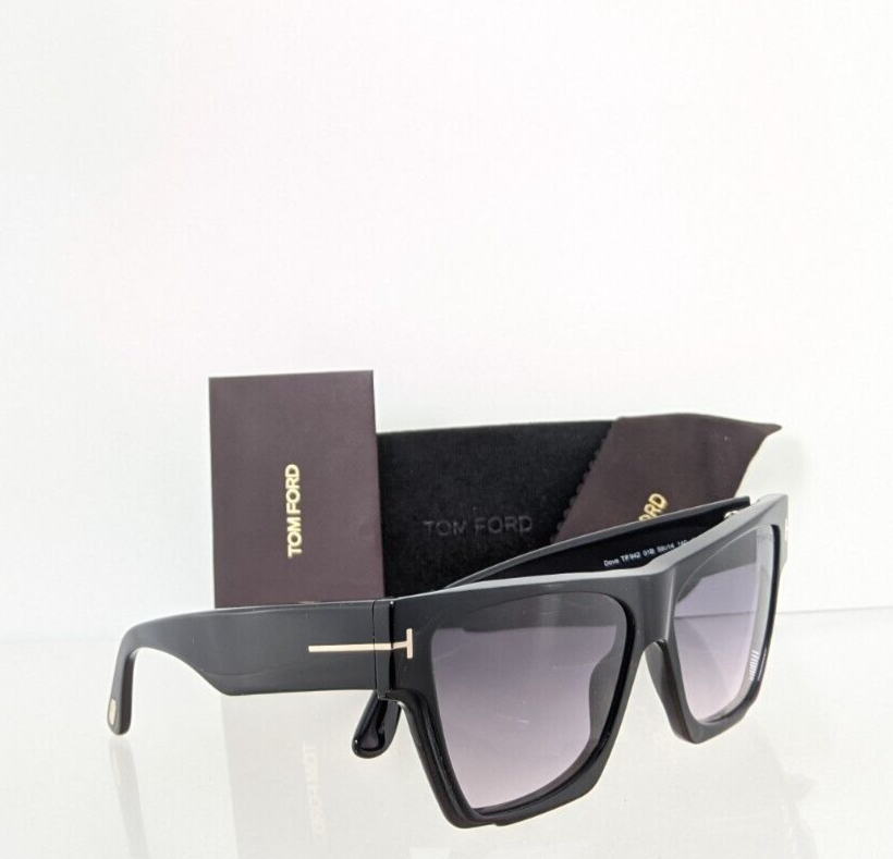 Brand New Authentic Tom Ford Sunglasses Ft Tf 0942 01B Dove Tf942 Frame