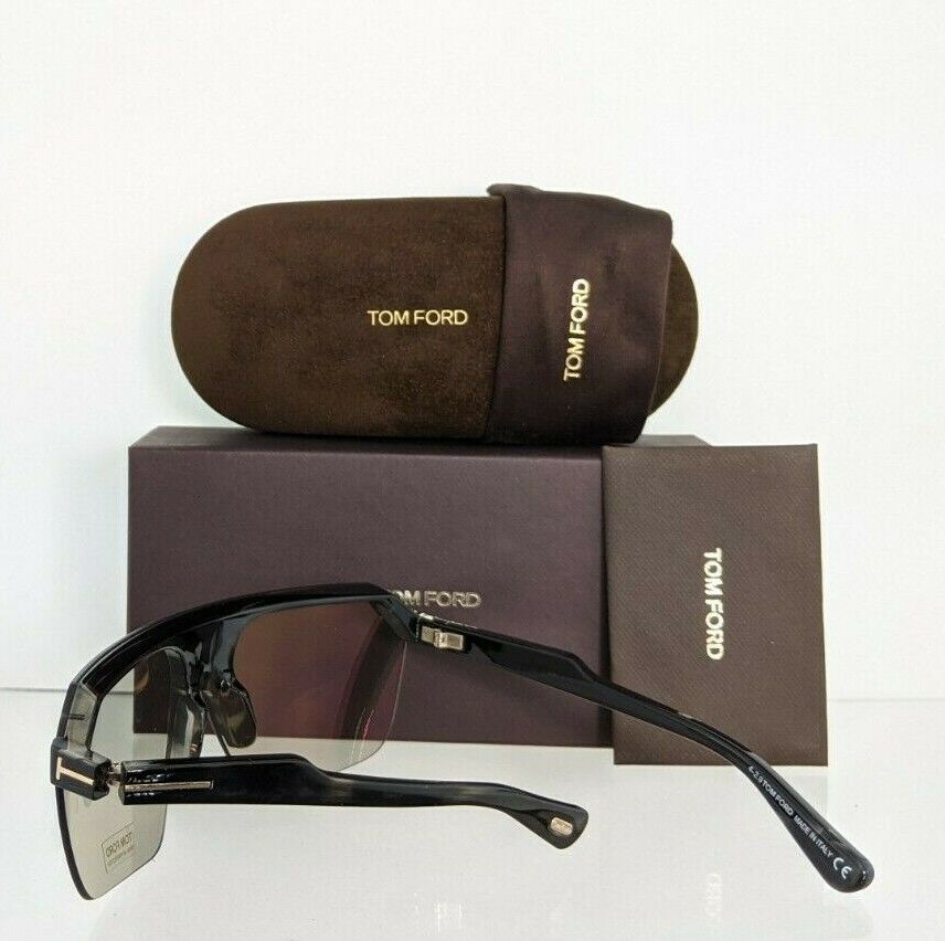 Brand New Authentic Tom Ford Sunglasses FT TF 0797 56A Razor TF797 Frame