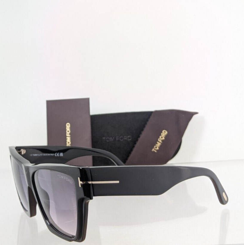 Brand New Authentic Tom Ford Sunglasses Ft Tf 0942 01B Dove Tf942 Frame