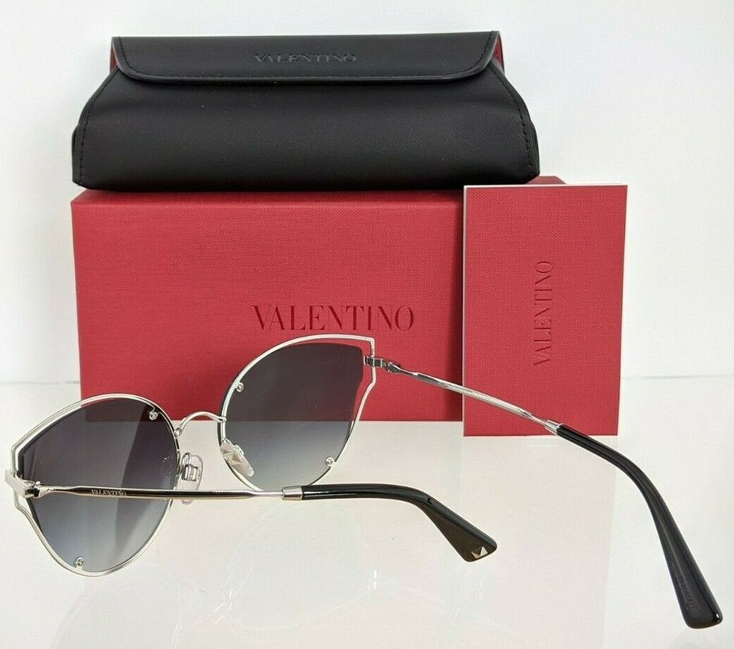 Brand New Authentic Valentino Sunglasses VA 2015 3006/8G 58mm Silver Frame