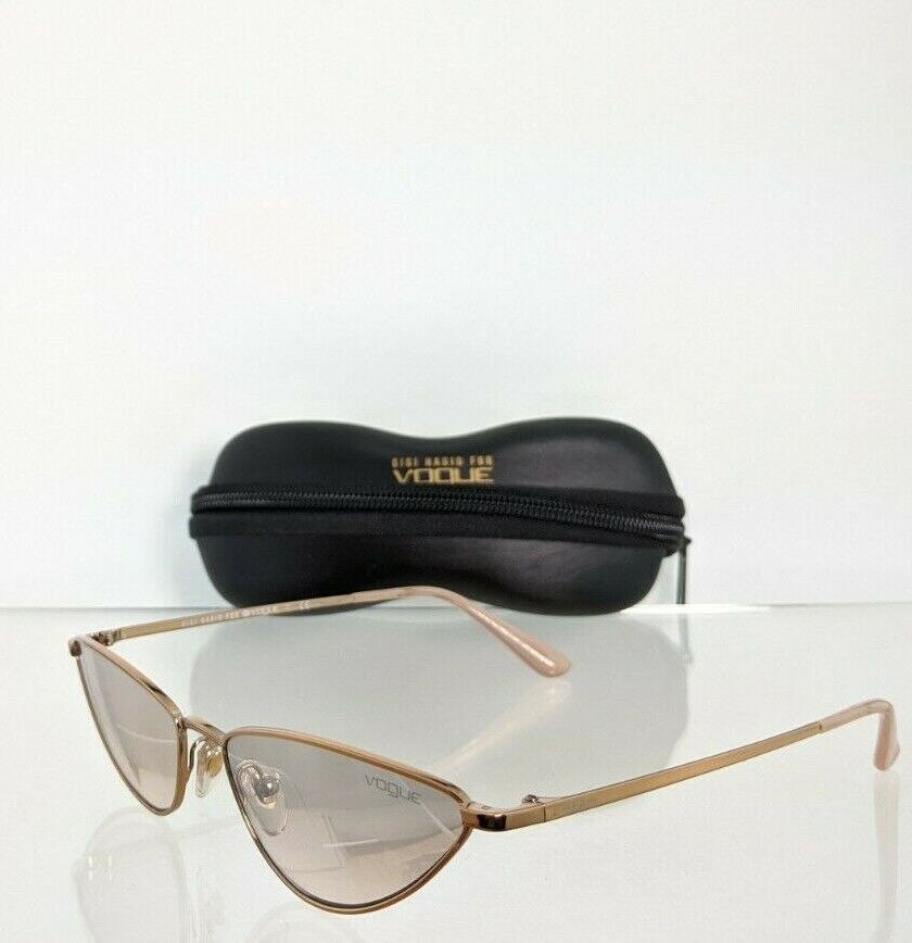 Brand New Authentic Vogue 4138 Sunglasses 56mm Frame 4138 50758Z